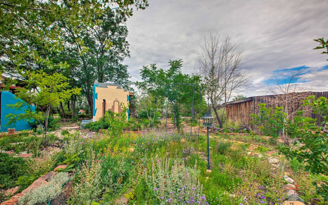 Photo of Others in Taos