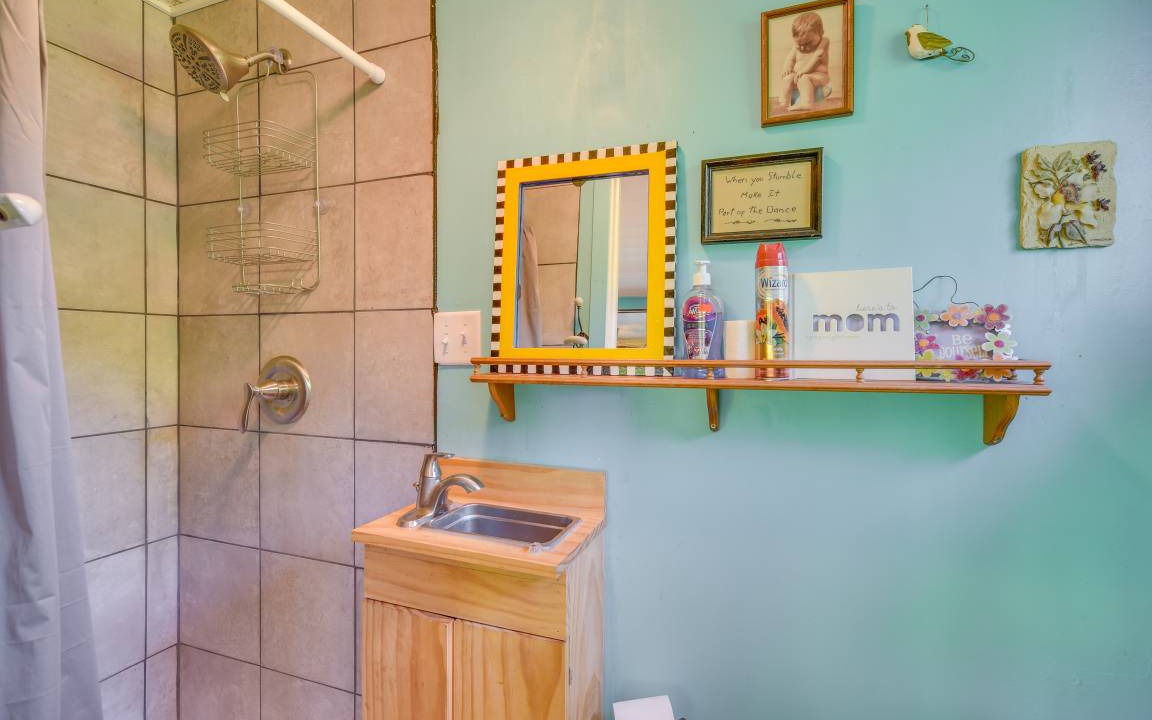 Photo of Bathroom in Pine City