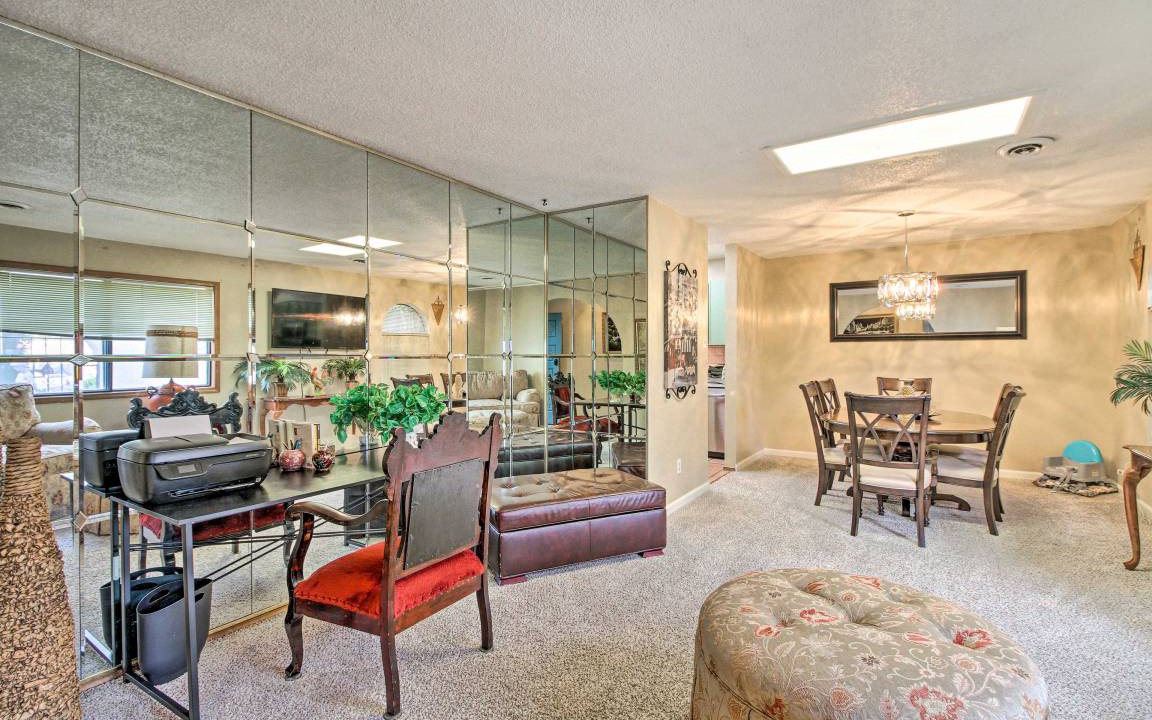 Photo of Livingroom in Rio Rancho