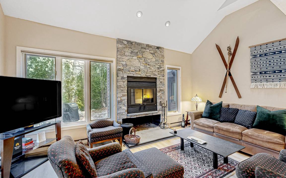 Photo of Livingroom in Waterville Valley