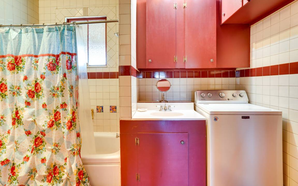 Photo of Bathroom in Parish