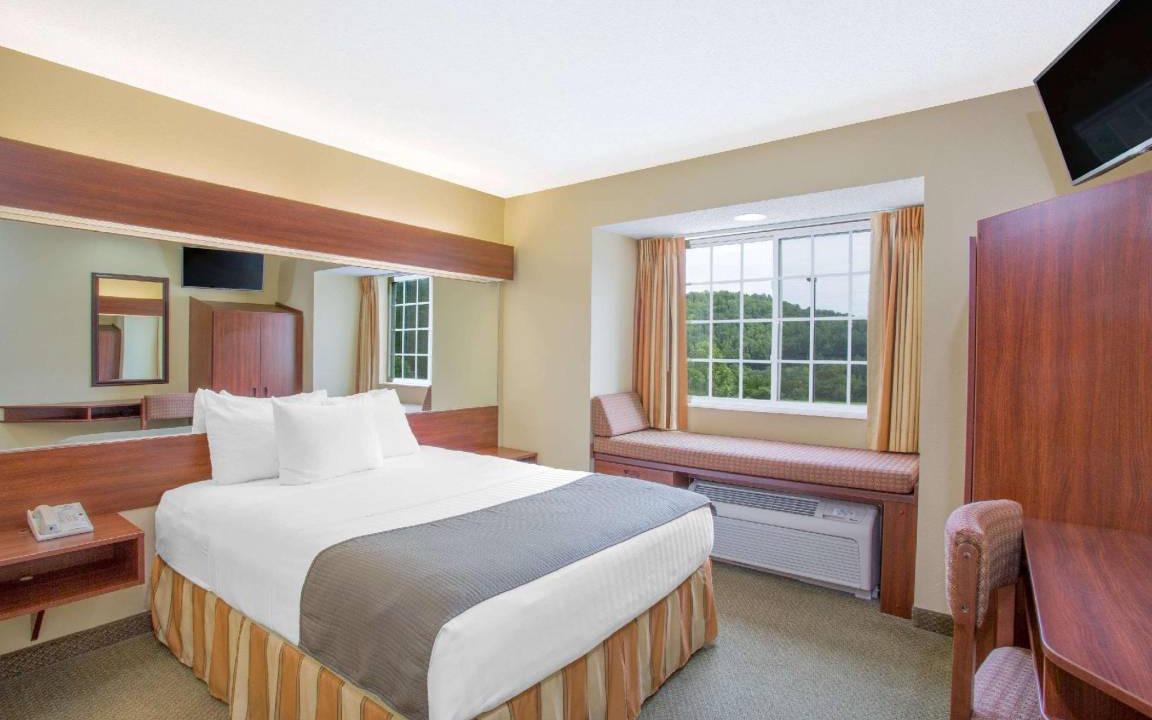 Photo of Bedroom in Sutton