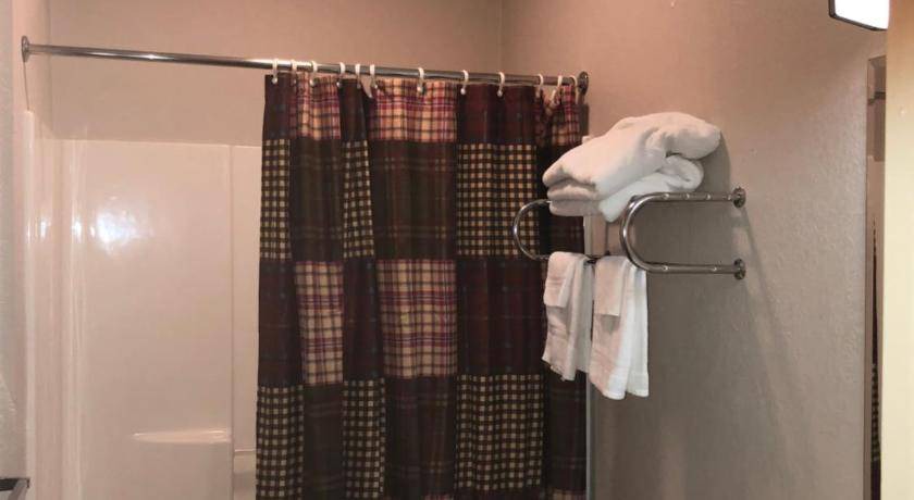 Photo of Bathroom in Redfield