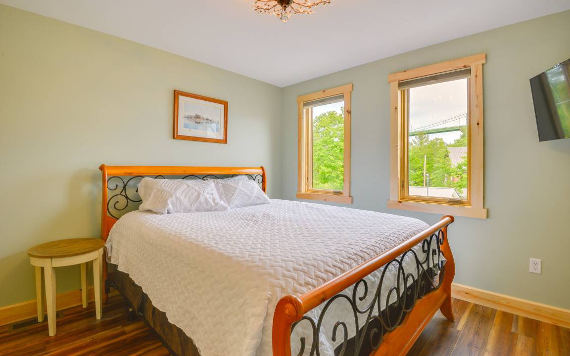 Photo of Bedroom in Wellesley Island