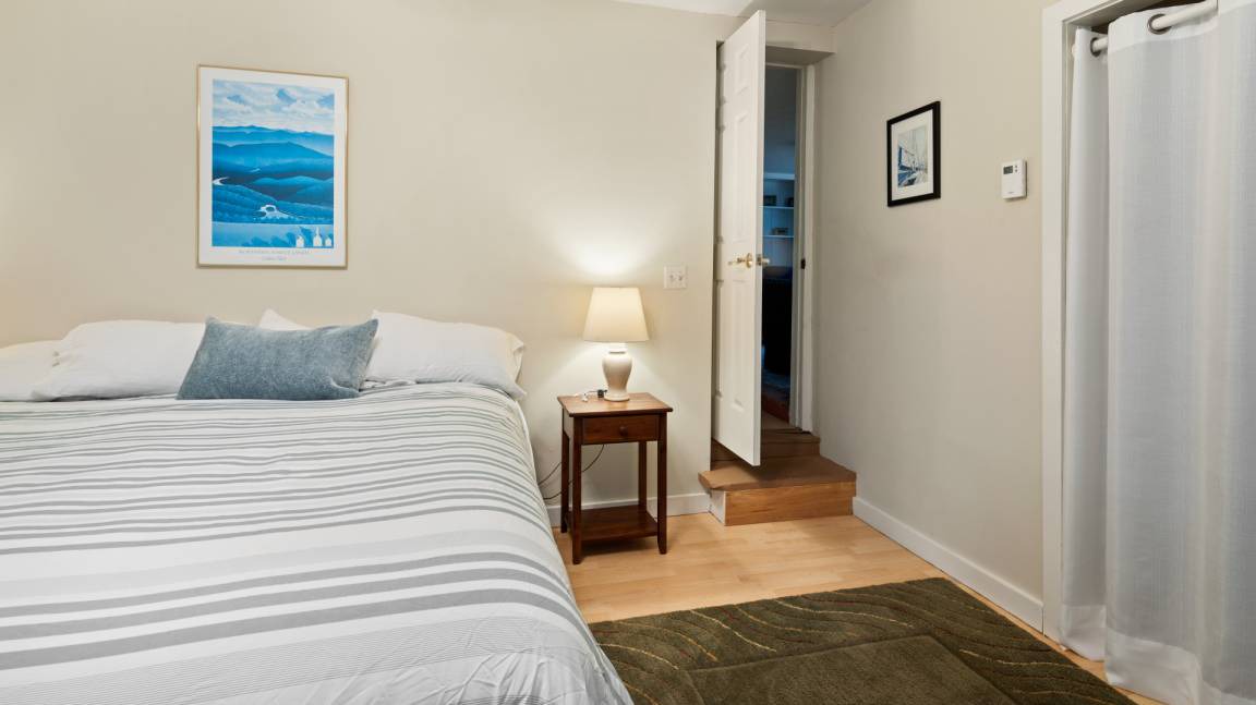 Photo of Bedroom in Malletts Bay