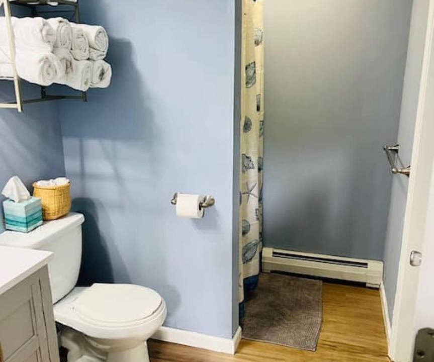 Photo of Bathroom in Hadley