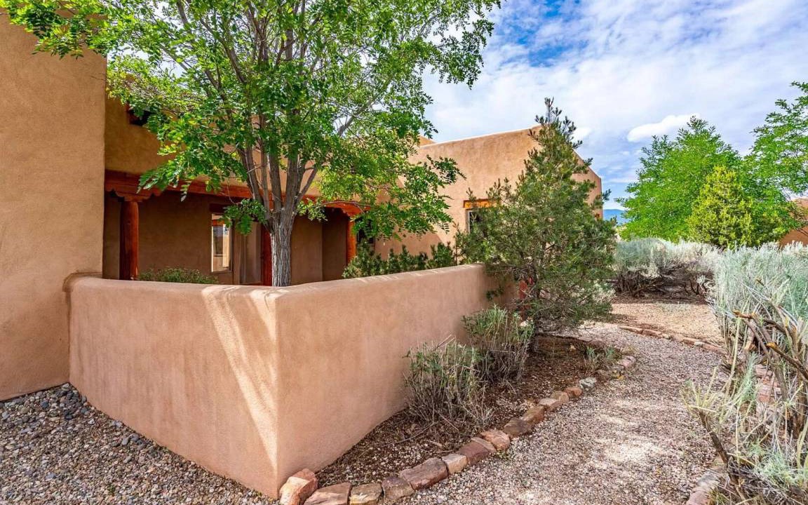 Photo of Others in Taos