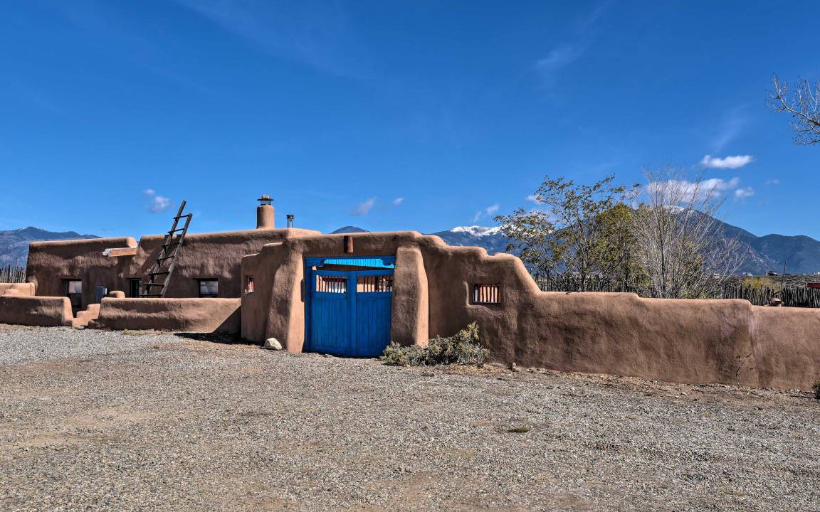 Photo of Others in Taos