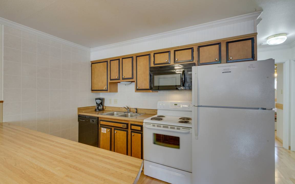 Photo of Kitchen in Red River