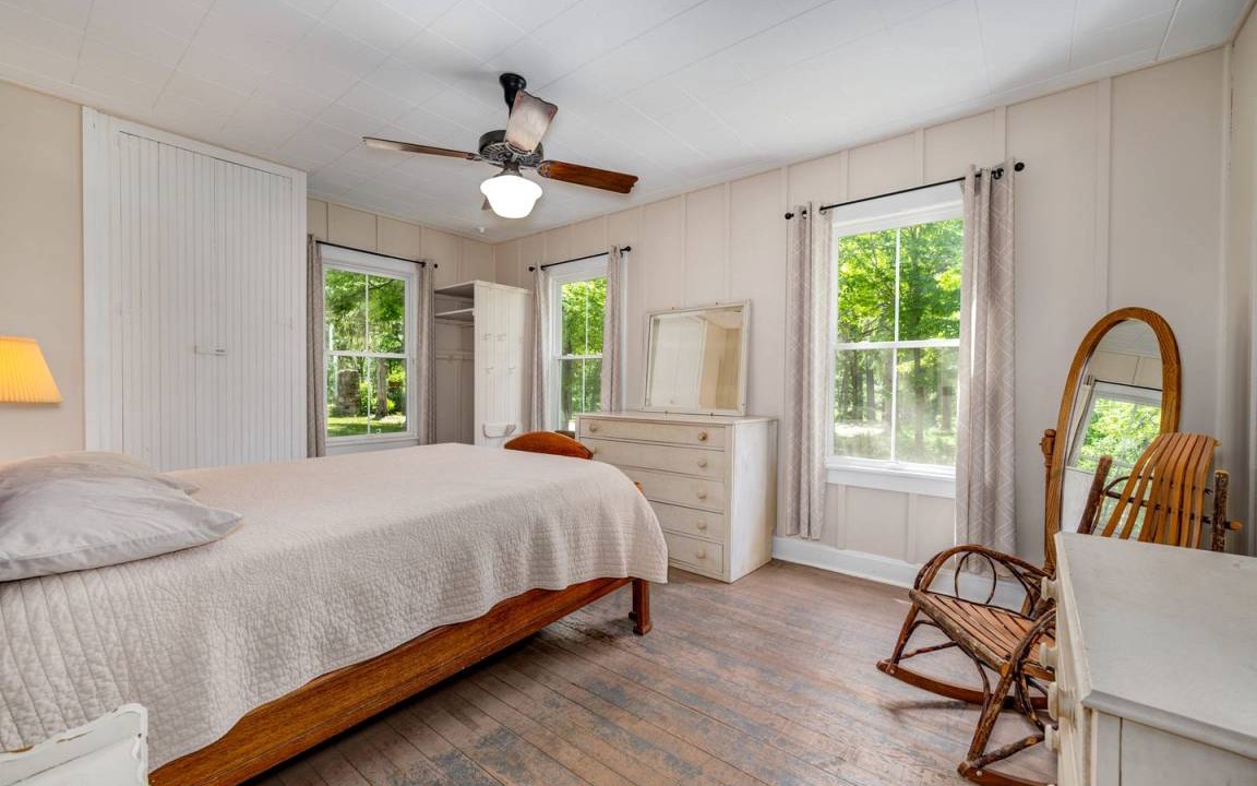 Photo of Bedroom in St Croix Falls