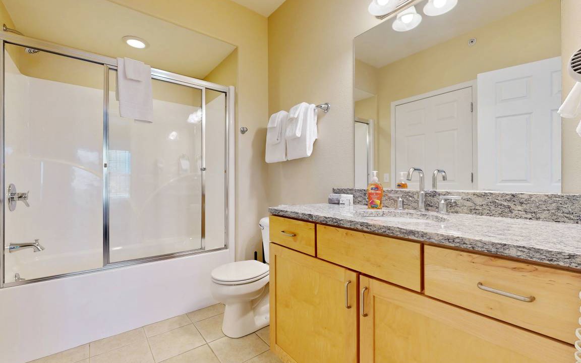 Photo of Bathroom in Lake Delton