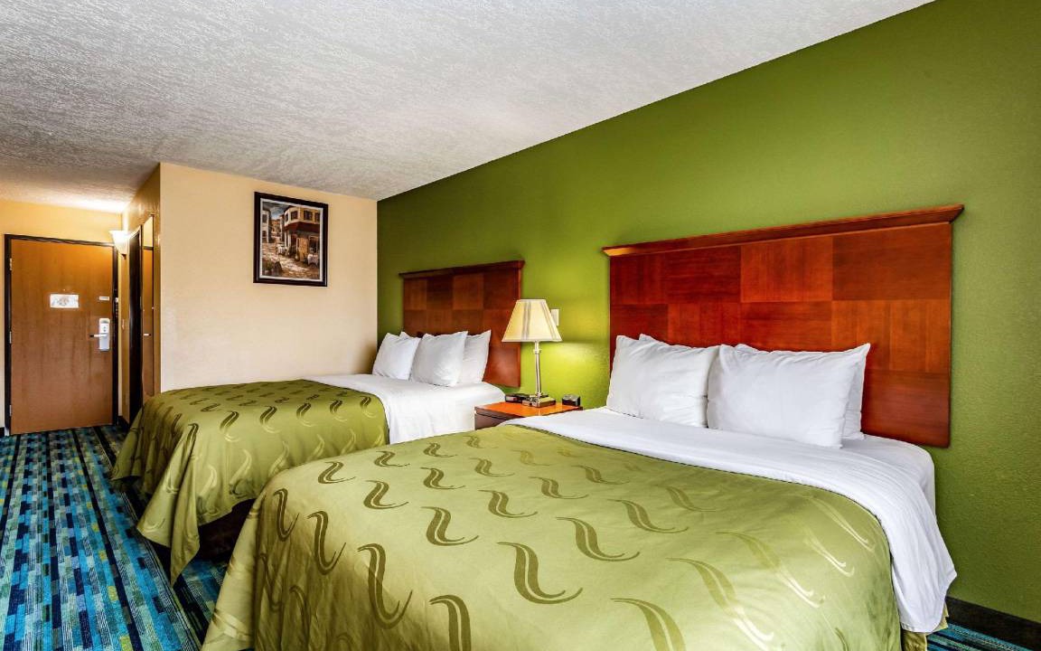 Photo of Bedroom in Los Lunas