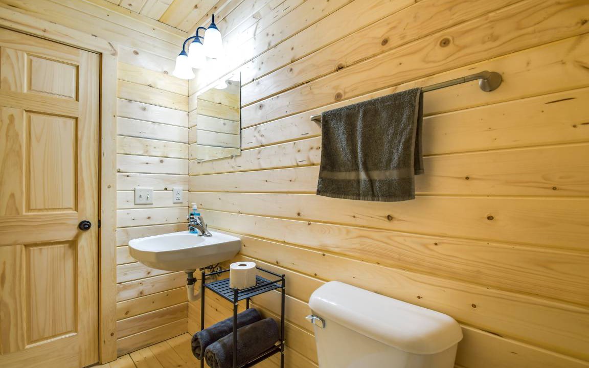 Photo of Bathroom in Blanchardville