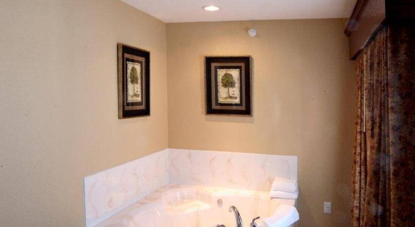 Photo of Bathroom in Faribault