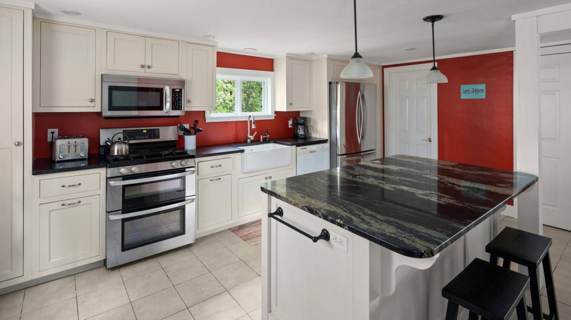 Photo of Kitchen in Malletts Bay