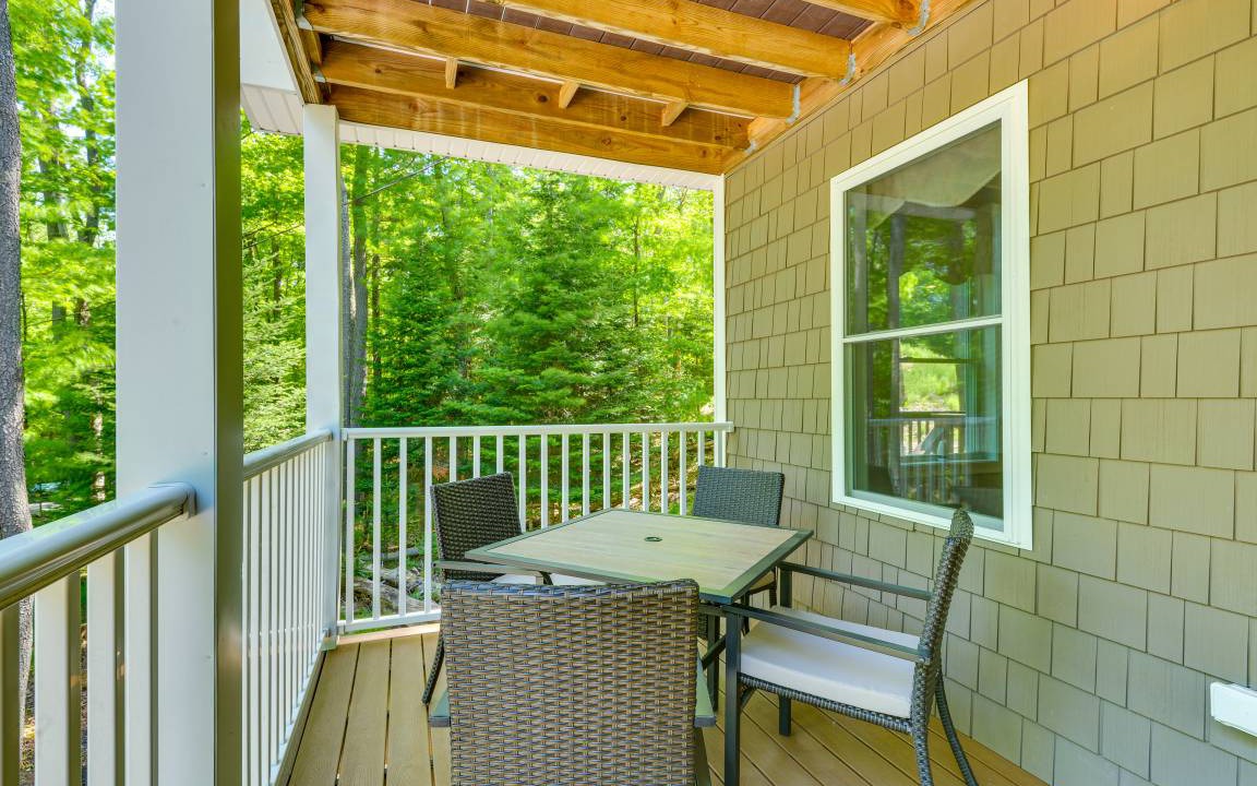 Photo of Patio Balcony in Old Forge