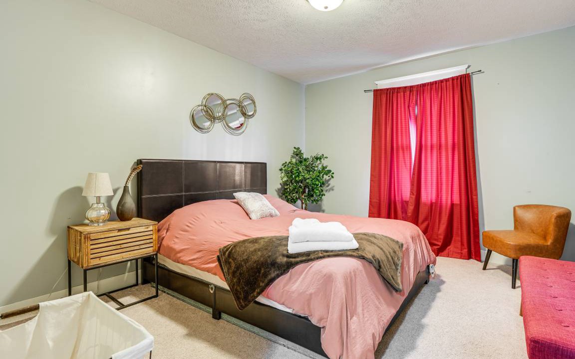Photo of Bedroom in Kalamazoo