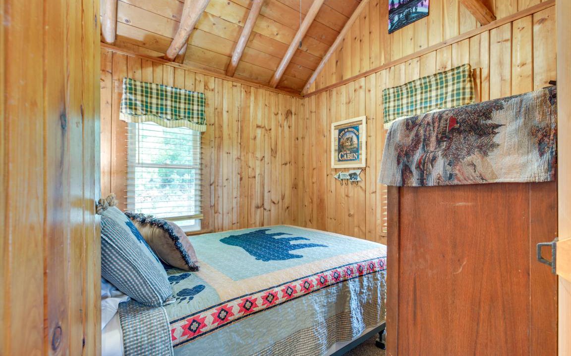 Photo of Bedroom in St Germain
