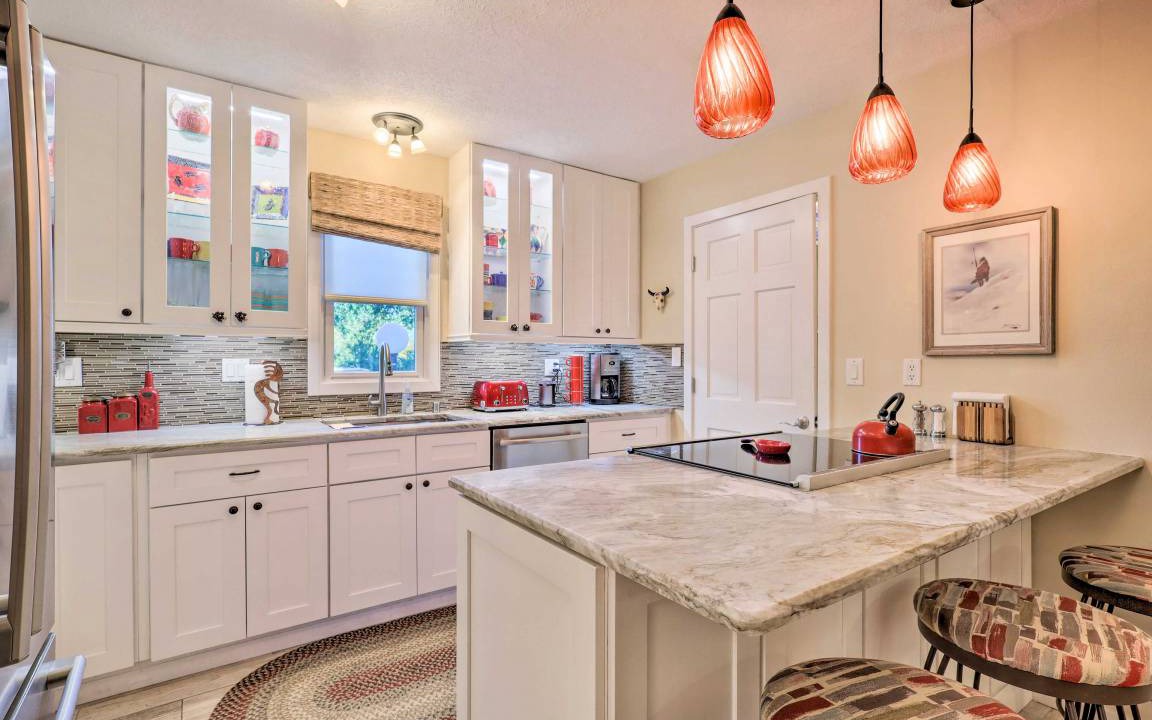 Photo of Kitchen in Northeast Santa Fe