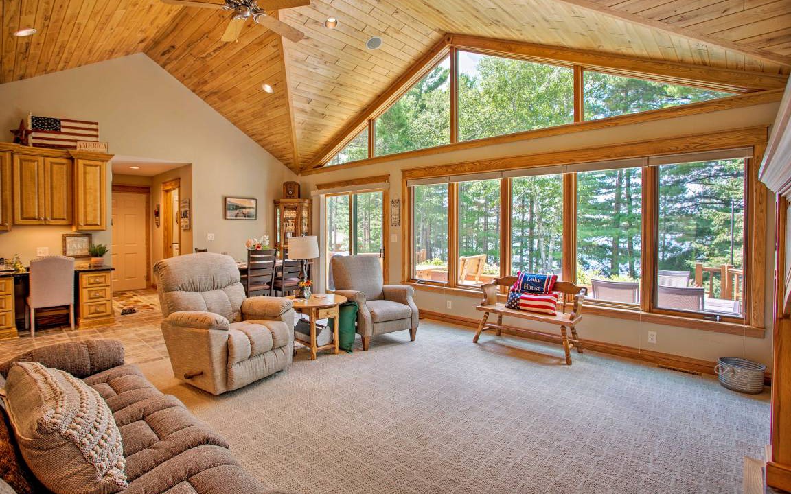 Photo of Livingroom in Solon Springs