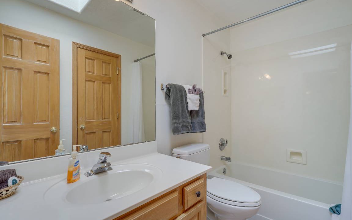 Photo of Bathroom in Amalia