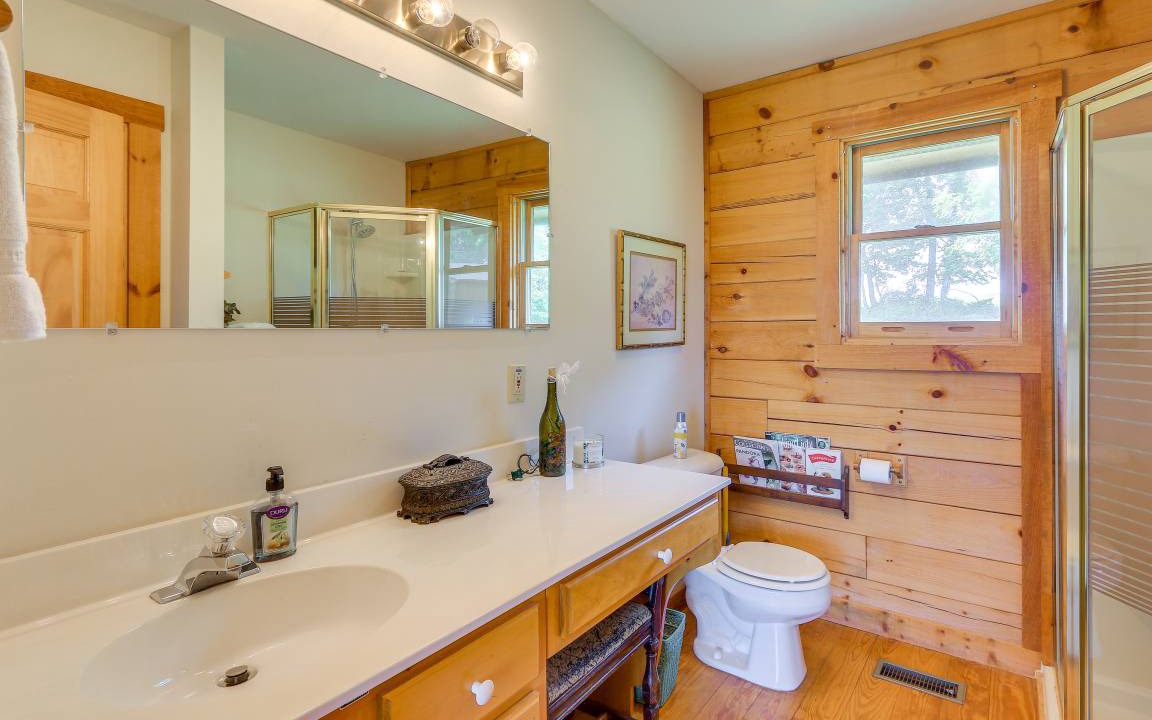 Photo of Bathroom in Ridgeway
