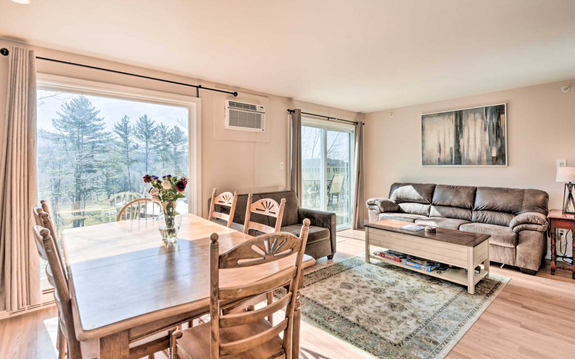 Photo of Livingroom in Stowe Area