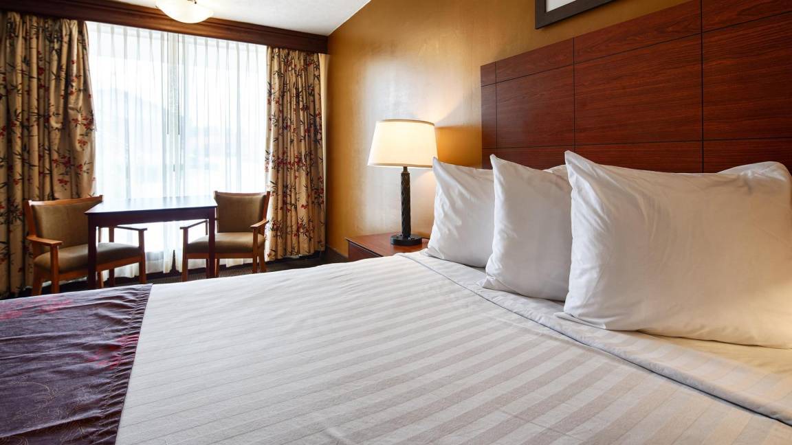Photo of Bedroom in Breezewood
