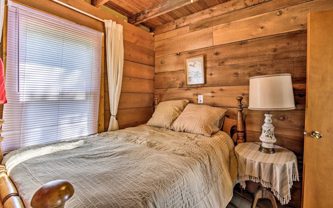 Photo of Bedroom in Chippewa Bay