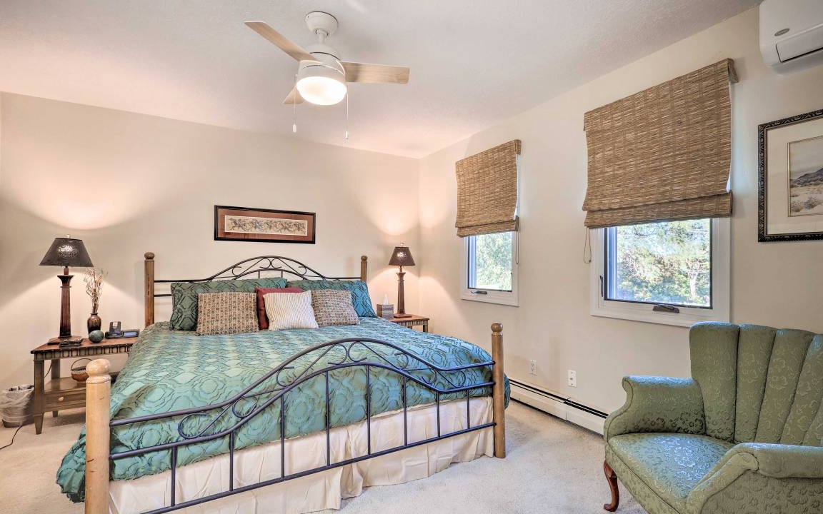 Photo of Bedroom in Northeast Santa Fe