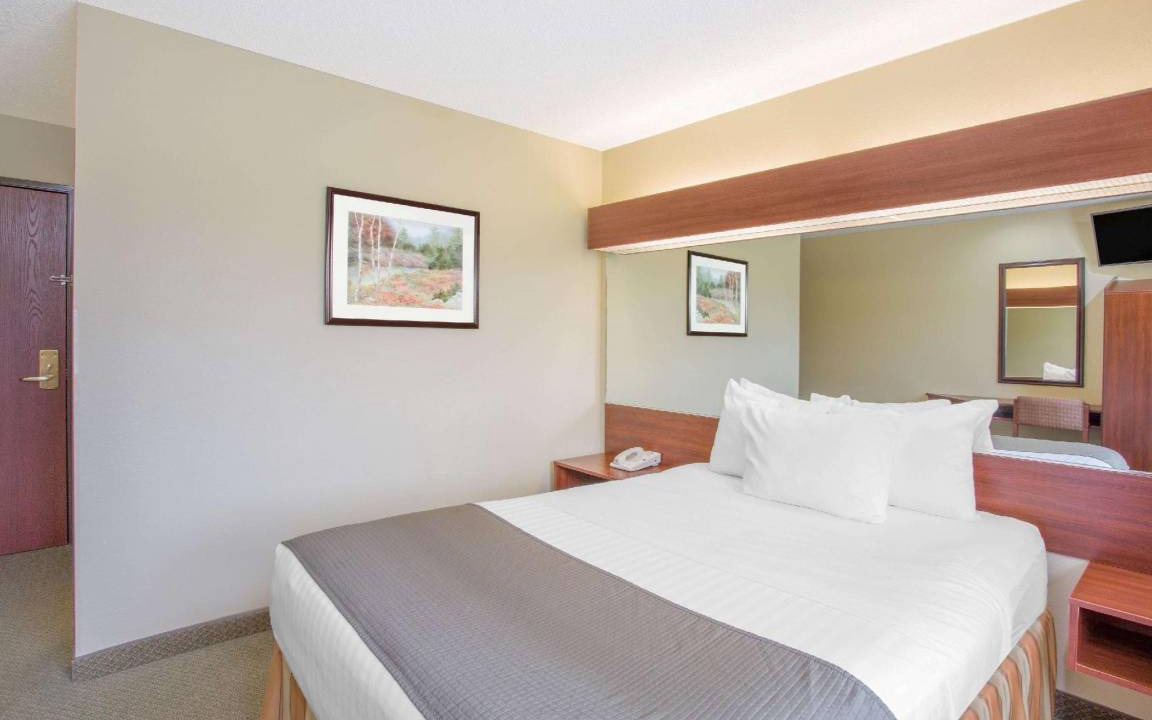 Photo of Bedroom in Sutton
