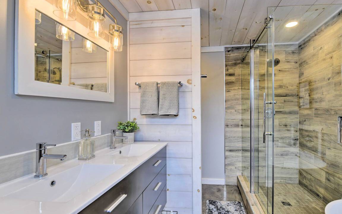 Photo of Bathroom in North Pole