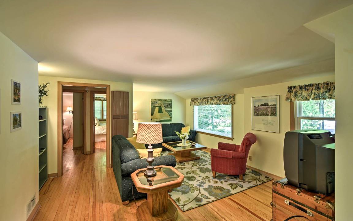 Photo of Livingroom in Fish Creek