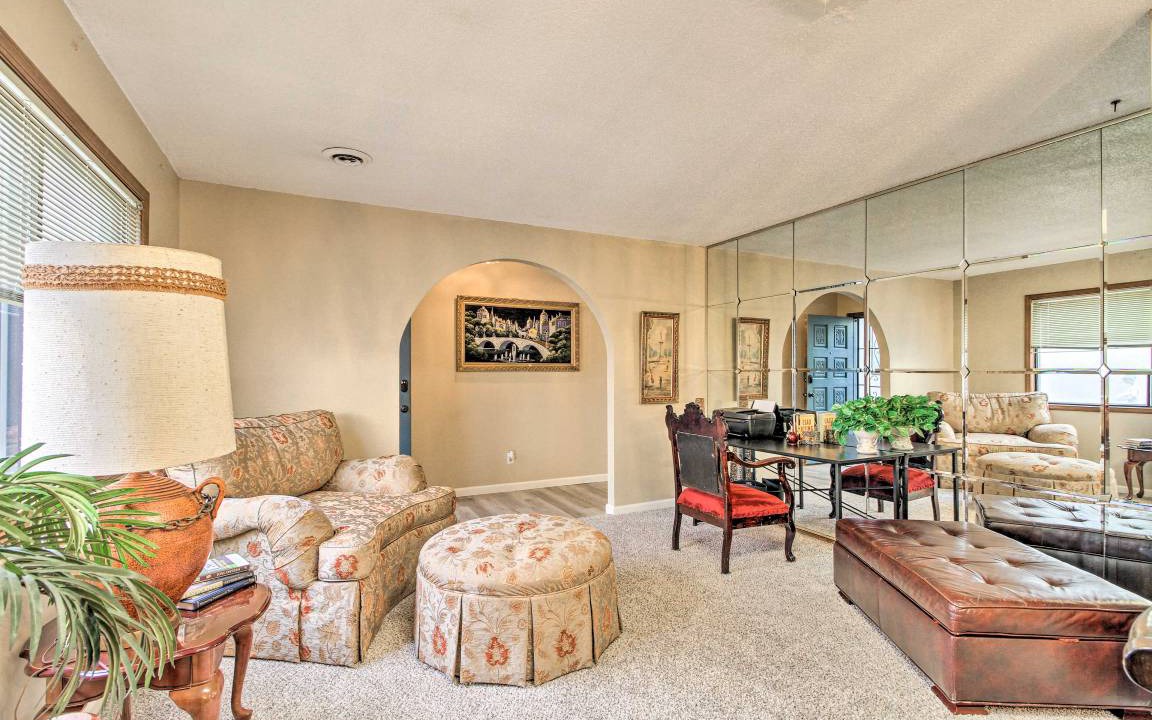 Photo of Livingroom in Rio Rancho