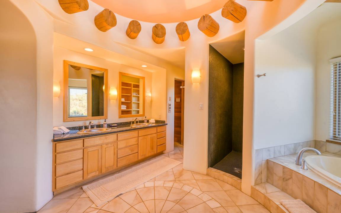 Photo of Bathroom in Ranchos De Taos