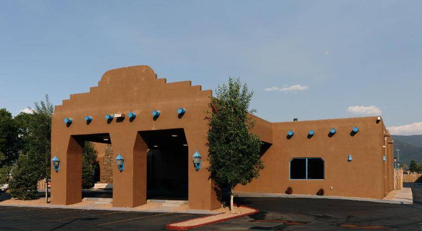 Photo of Others in Taos