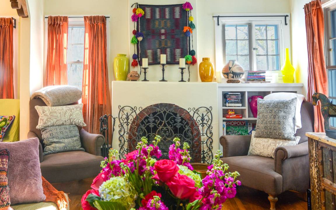 Photo of Livingroom in South Capitol