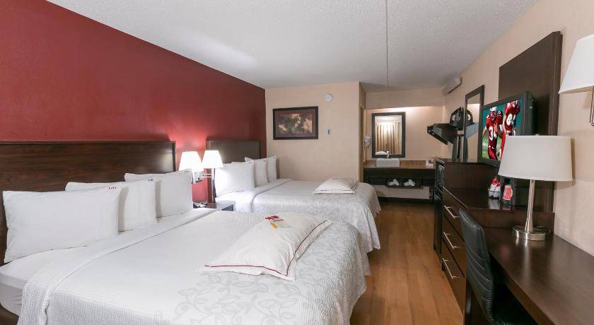 Photo of Bedroom in Lakeview