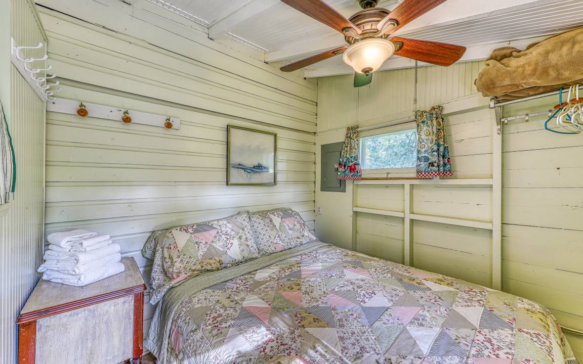 Photo of Others in Grand Isle