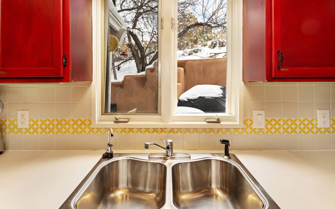 Photo of Kitchen in Northeast Santa Fe