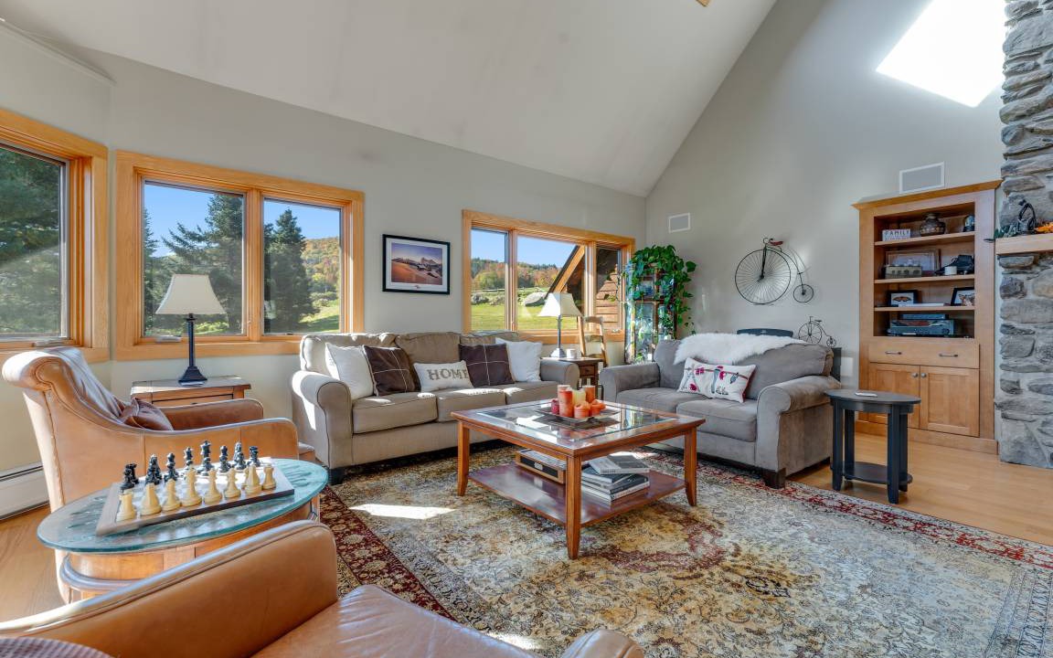 Photo of Livingroom in Stowe Hollow