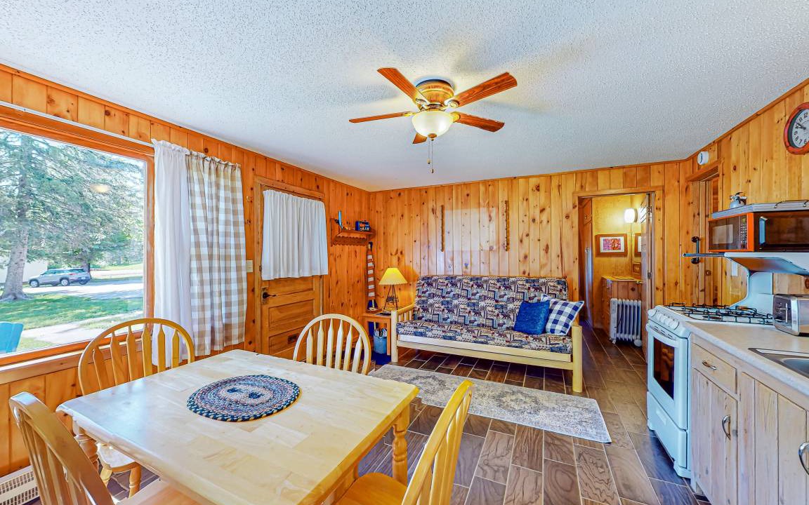 Photo of Livingroom in Phelps