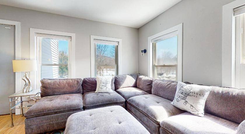 Photo of Livingroom in Proctorsville