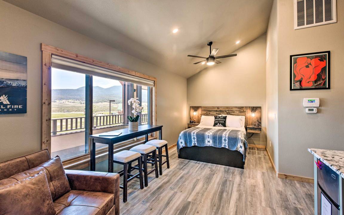 Photo of Livingroom in Angel Fire