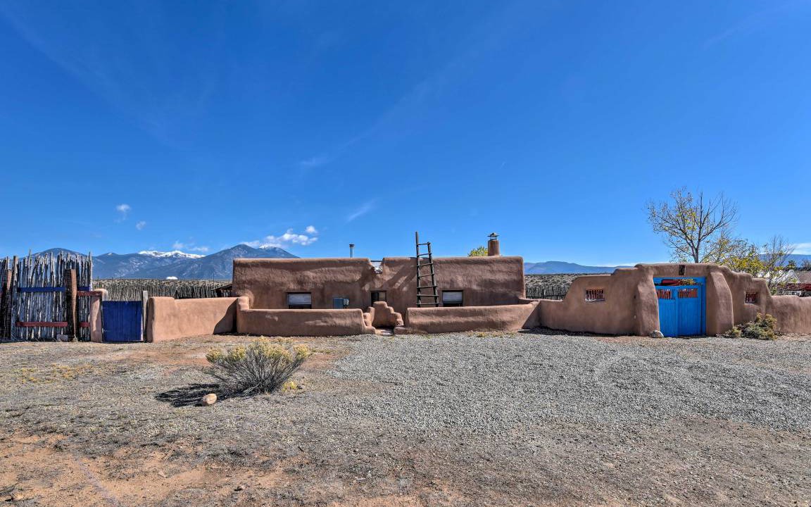 Photo of Others in Taos