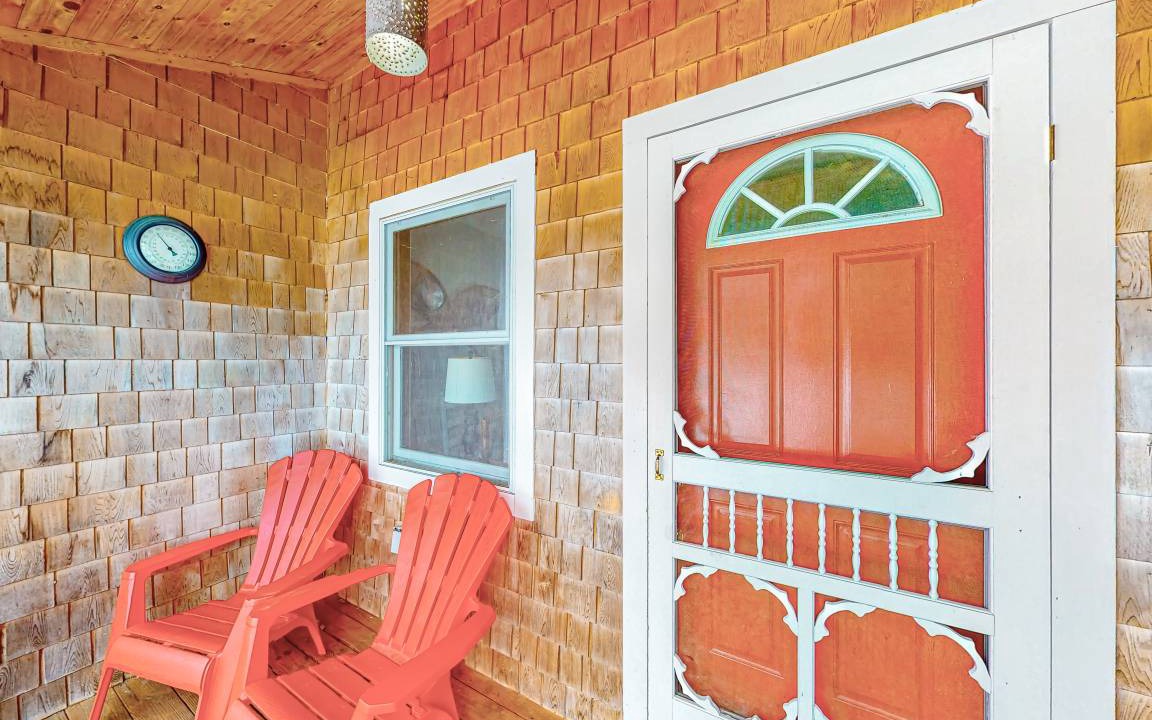 Photo of Patio Balcony in Jeffersonville