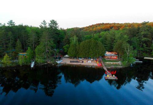 Photo of Others in Long Lake