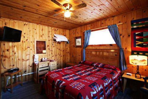 Photo of Bedroom in Red River