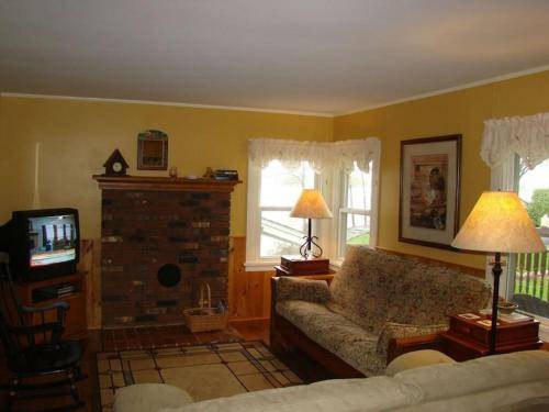 Photo of Livingroom in Plattsburgh