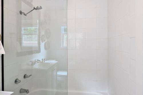 Photo of Bathroom in Tesuque